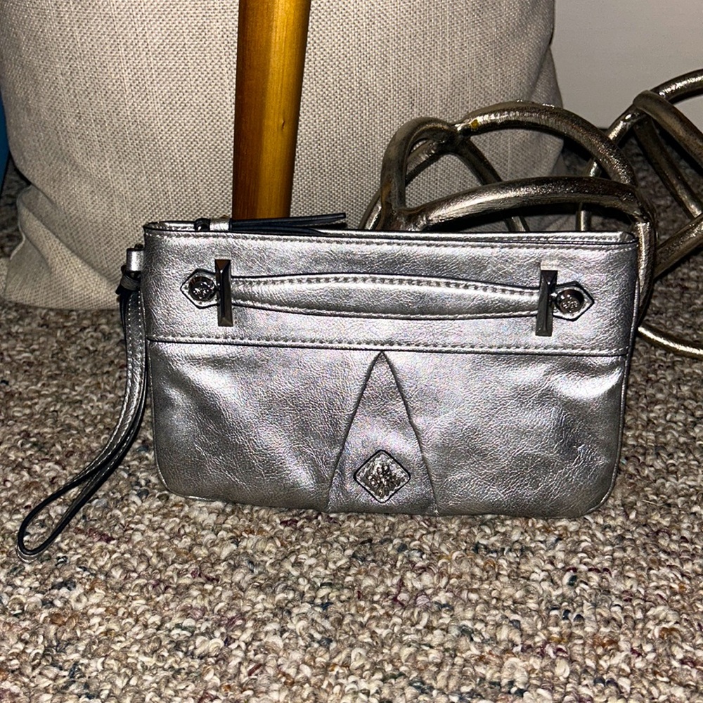 Simply Vera Vera Wang Wallet/Wristlet